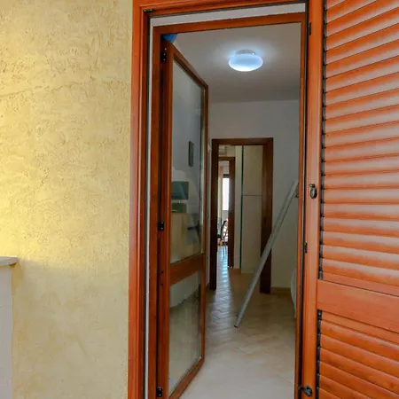 Ruiu Apartment *